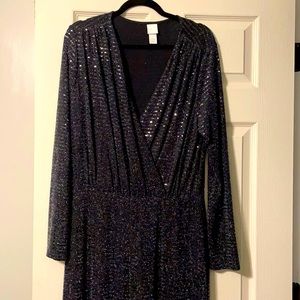 Shimmering black H&M jumpsuit. Large